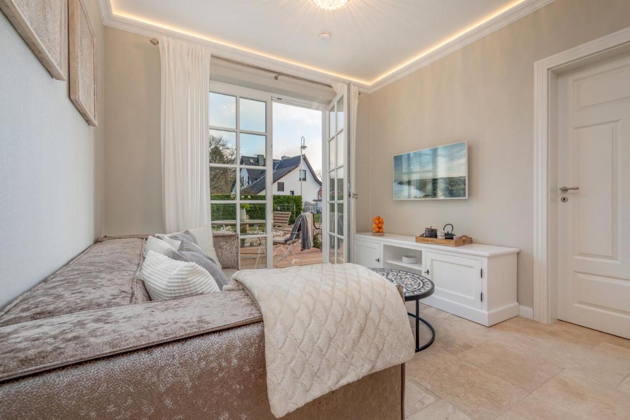 Traumhaus Unter Reet Daire Zingst Dış mekan fotoğraf